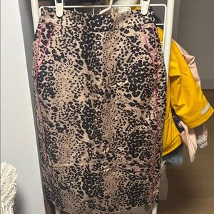 NWT! Linen Leopard Pencil Skirt J. Crew! With hot pink accents! Gorgeous! Size 0